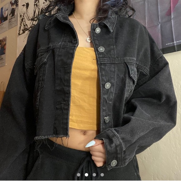 cropped Black Jean jacket - Picture 1 of 3